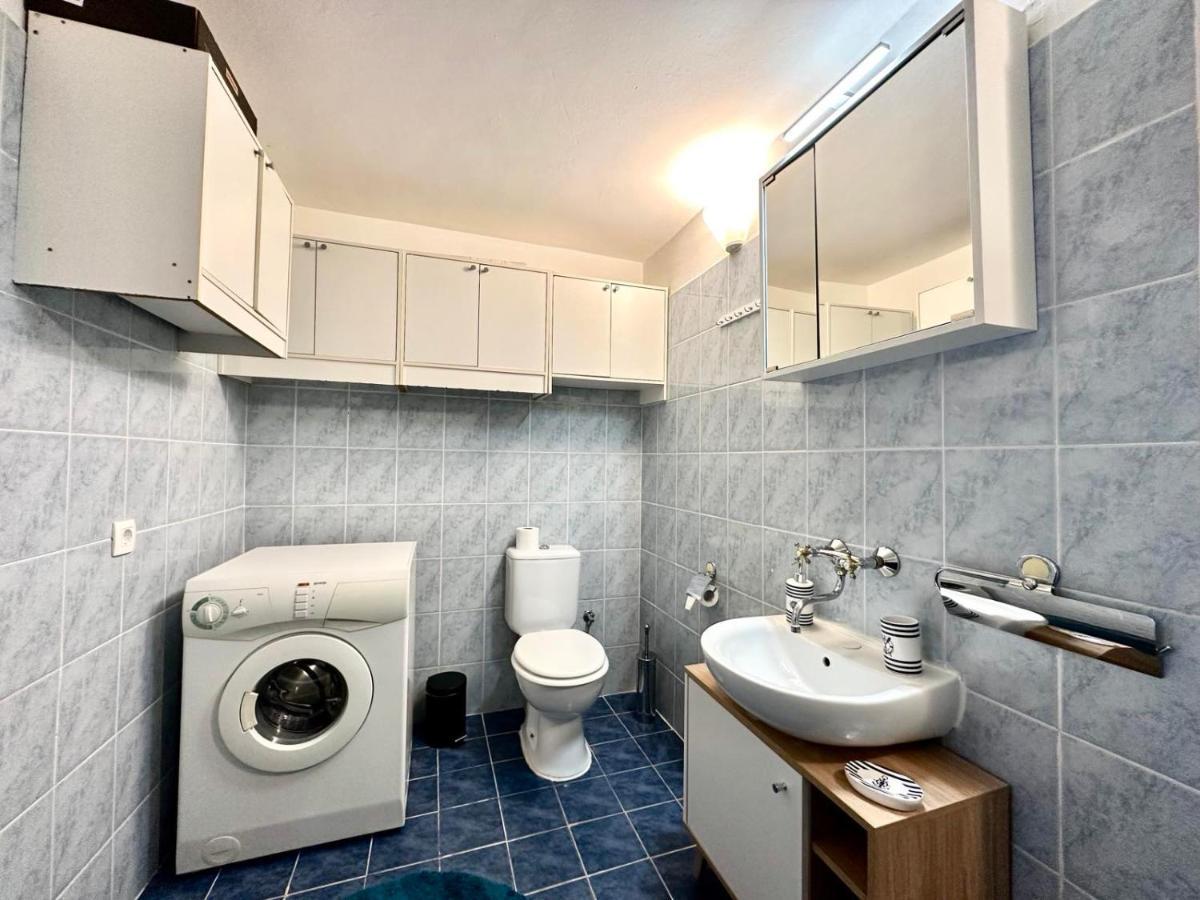 Apartments Relax Пиран Экстерьер фото