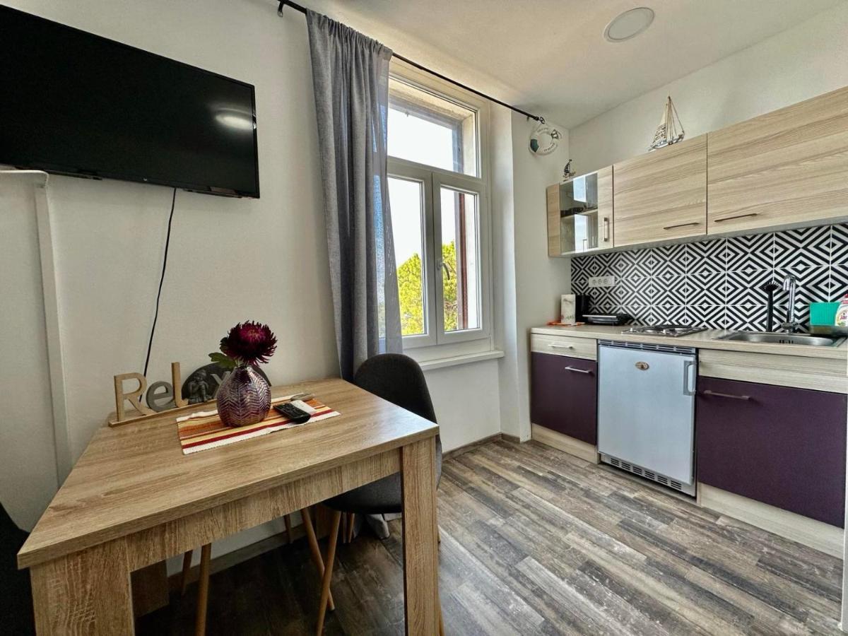Apartments Relax Пиран Экстерьер фото